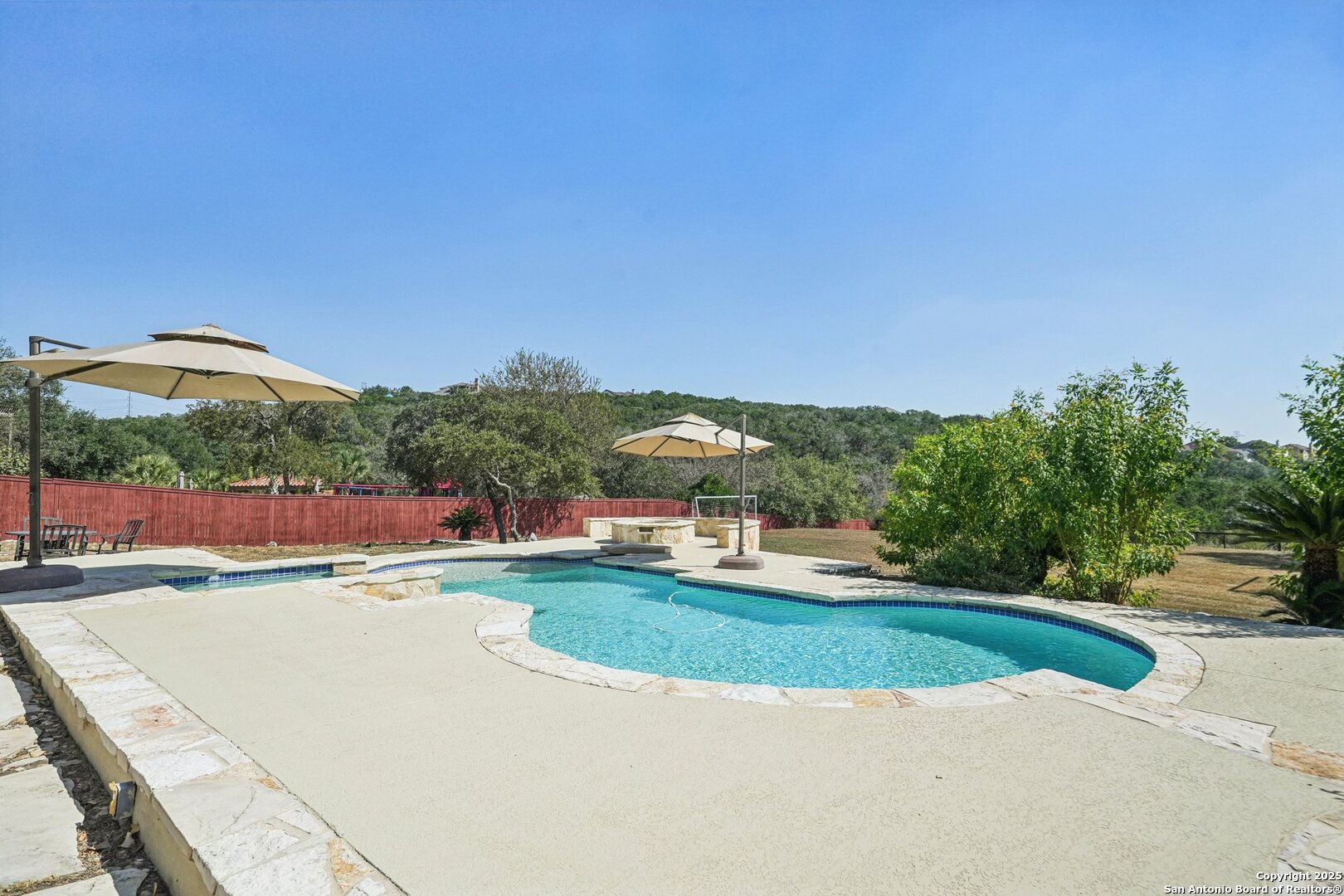 718 Ruidosa Downs, Helotes, TX 78023 — photo 2