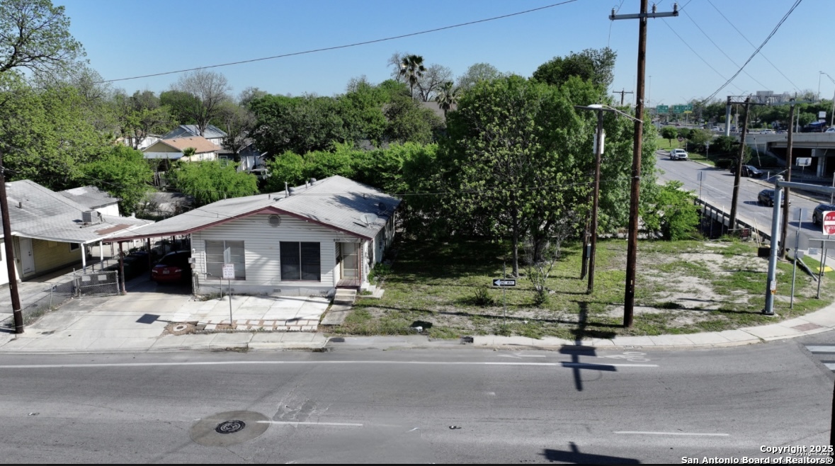 607 W Theo Avenue — photo