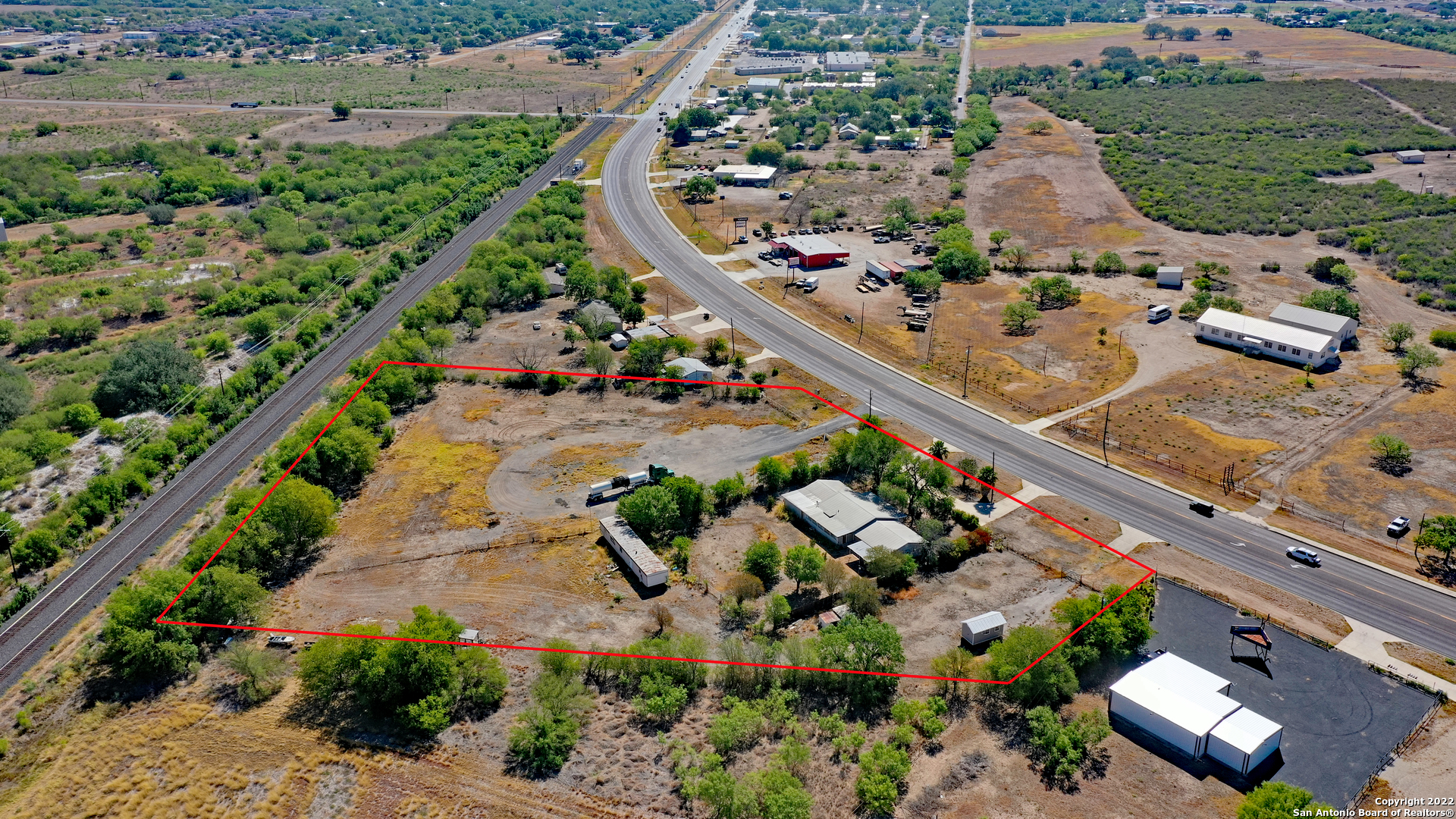 2906 US Highway 90 — photo
