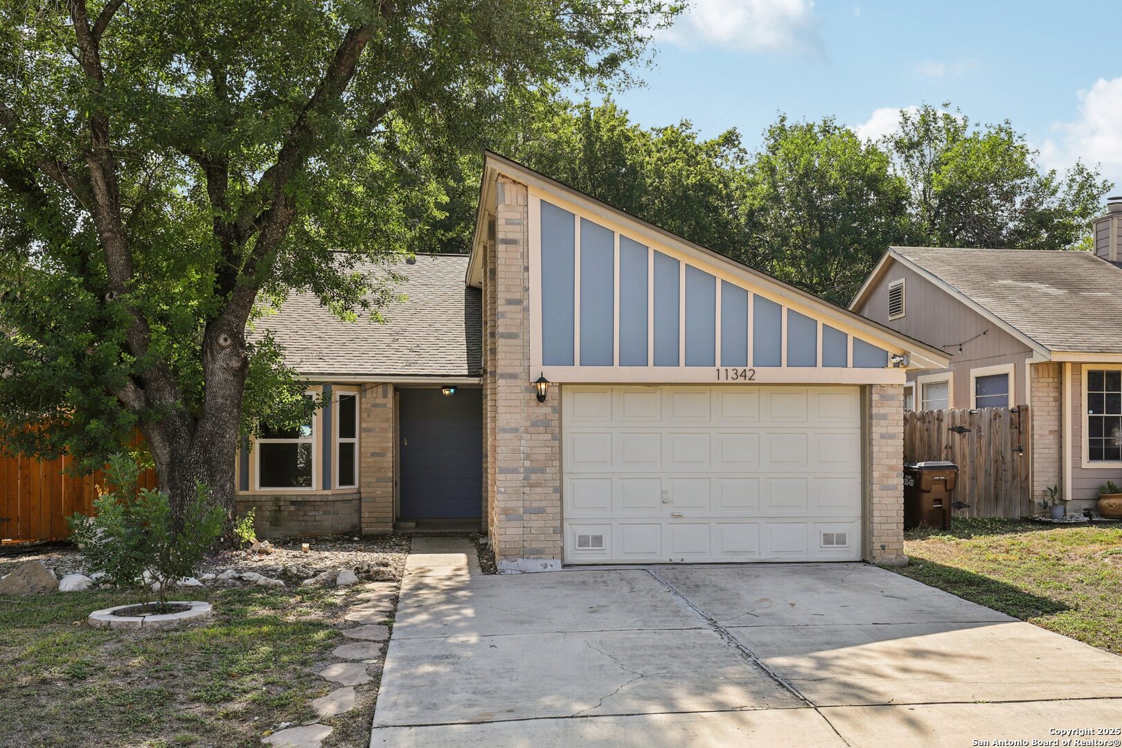 11342 Fish Springs — photo