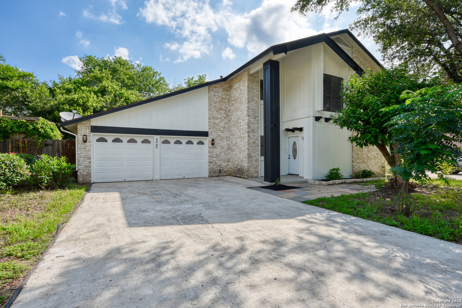 8903 Ridge Sky Street — photo