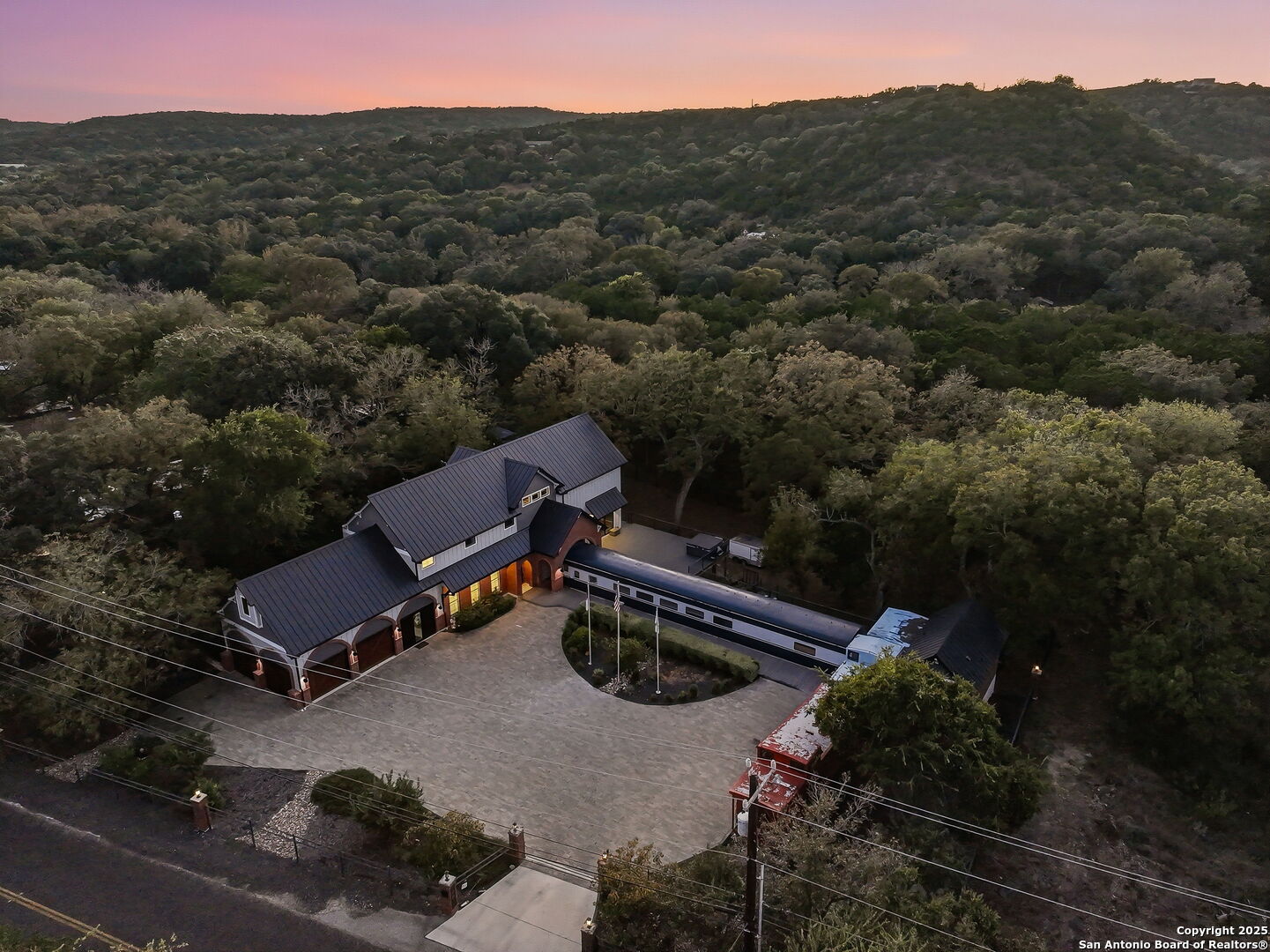 20053 Scenic Loop Road, Helotes, TX 78023 — photo 2