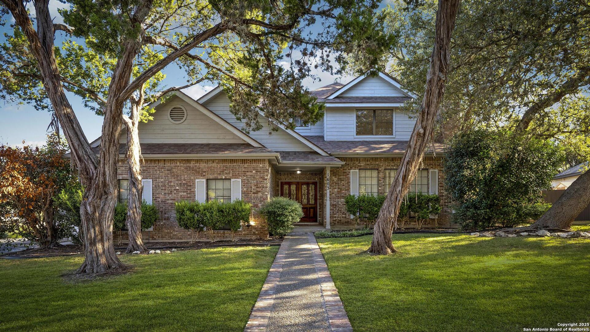 1603 Hawks Ridge — photo