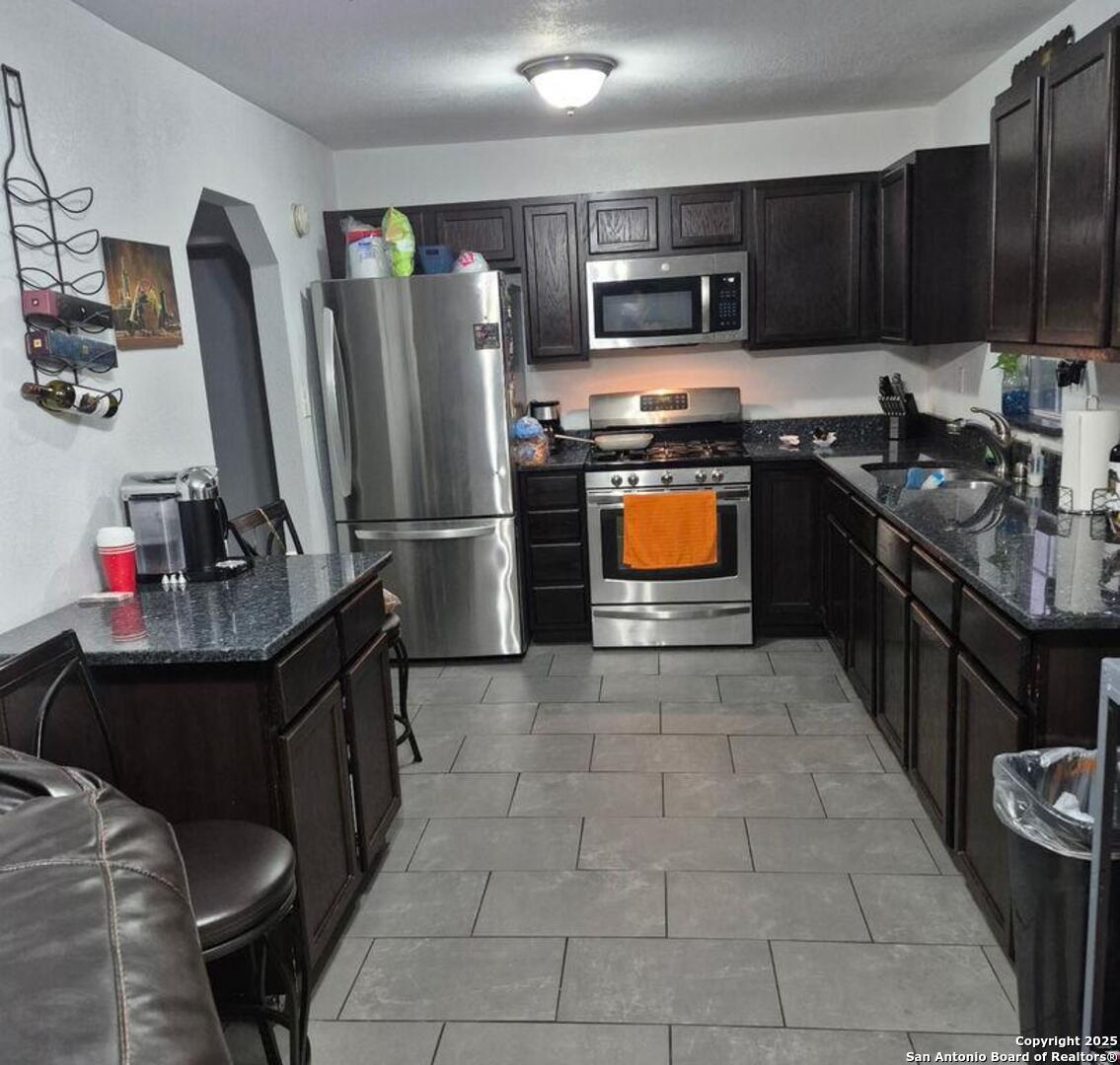 124 Mitchell Street — photo