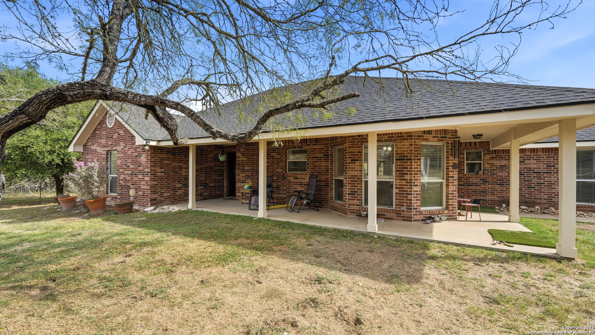 195 Cheyenne — photo