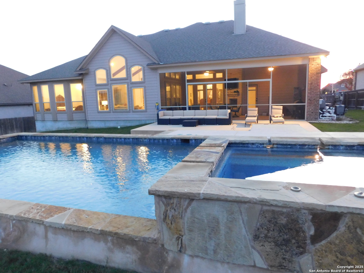 3209 Harvest Hill Boulevard — photo