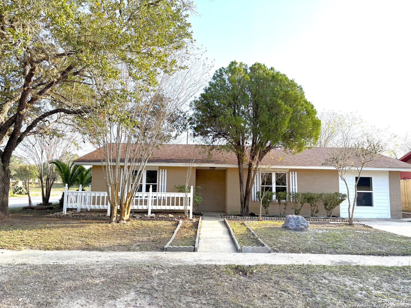1212 Fairview — photo