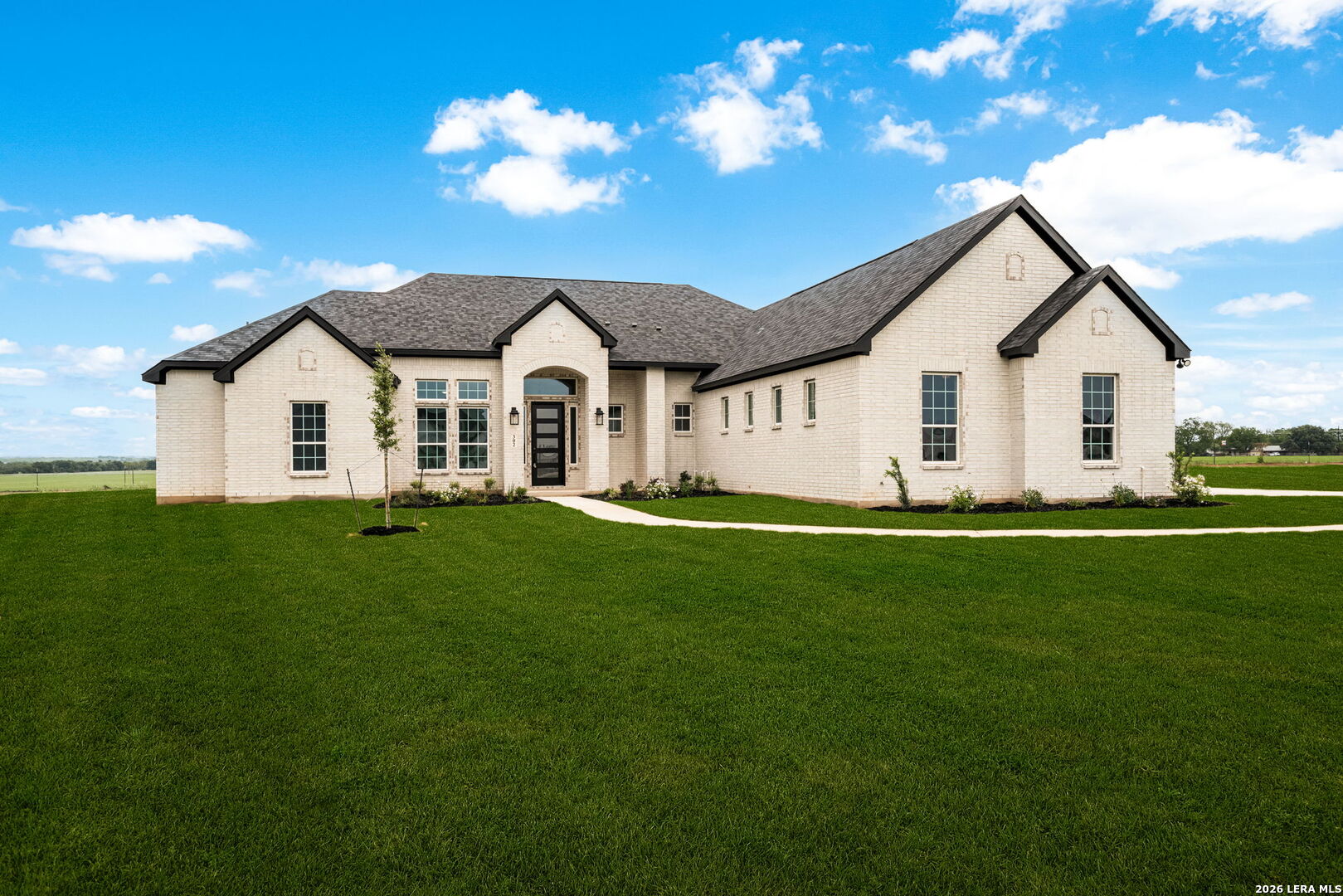302 Venado Oaks — photo