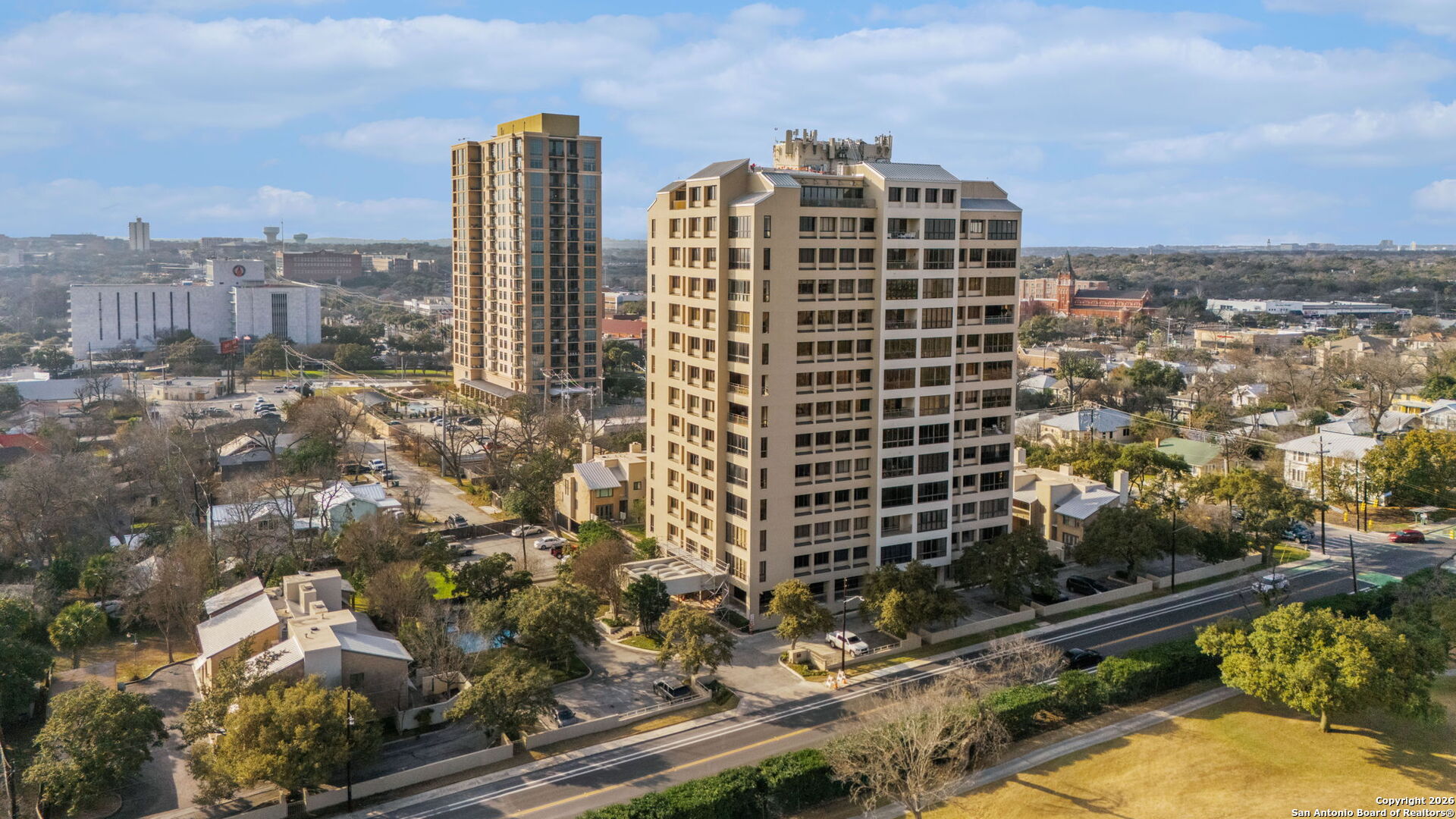 4001 N New Braunfels 1206 — photo