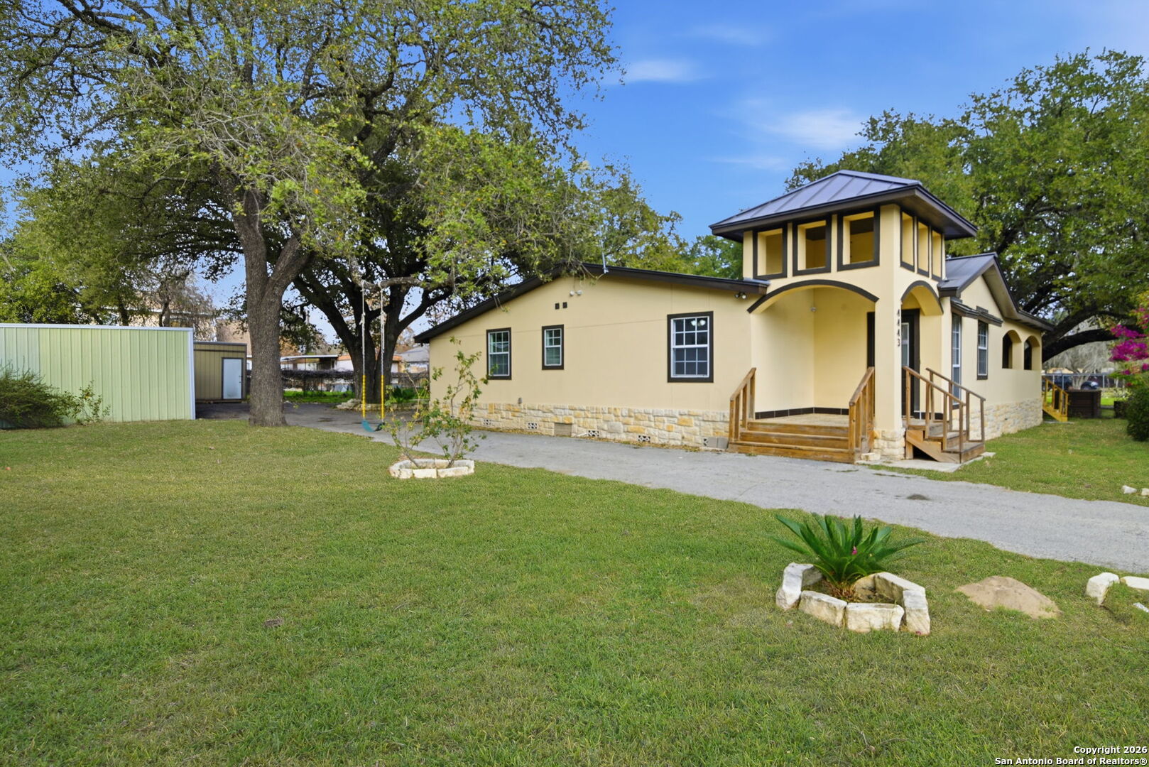 4443 Palace, Von Ormy, TX 78073 — photo 2