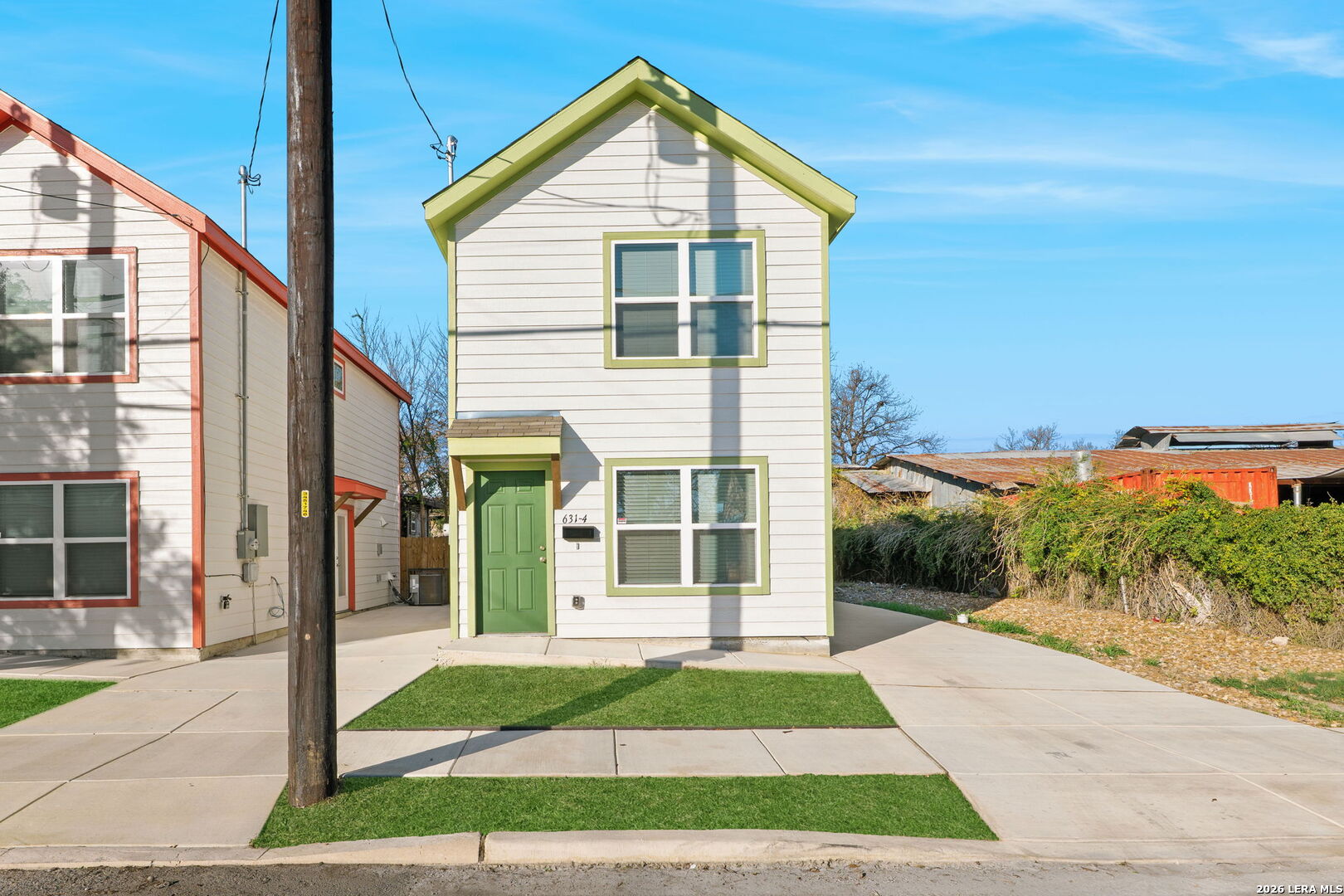 631 E Carolina 4 — photo