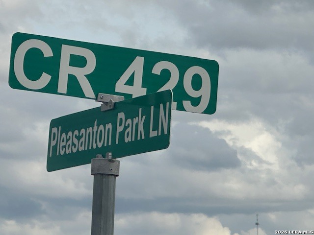 000 Pleasanton Park Road — photo