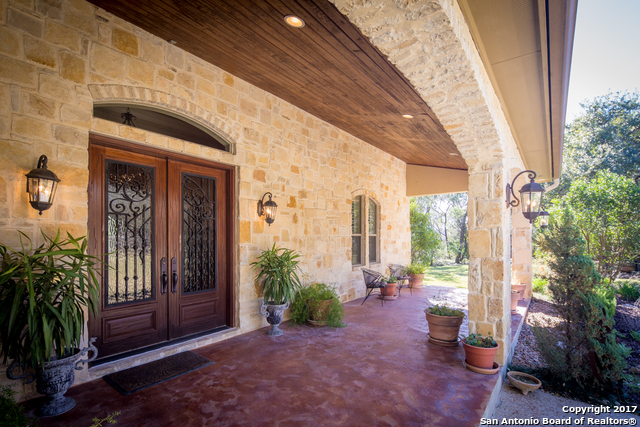 133 Mariposa Loop — photo