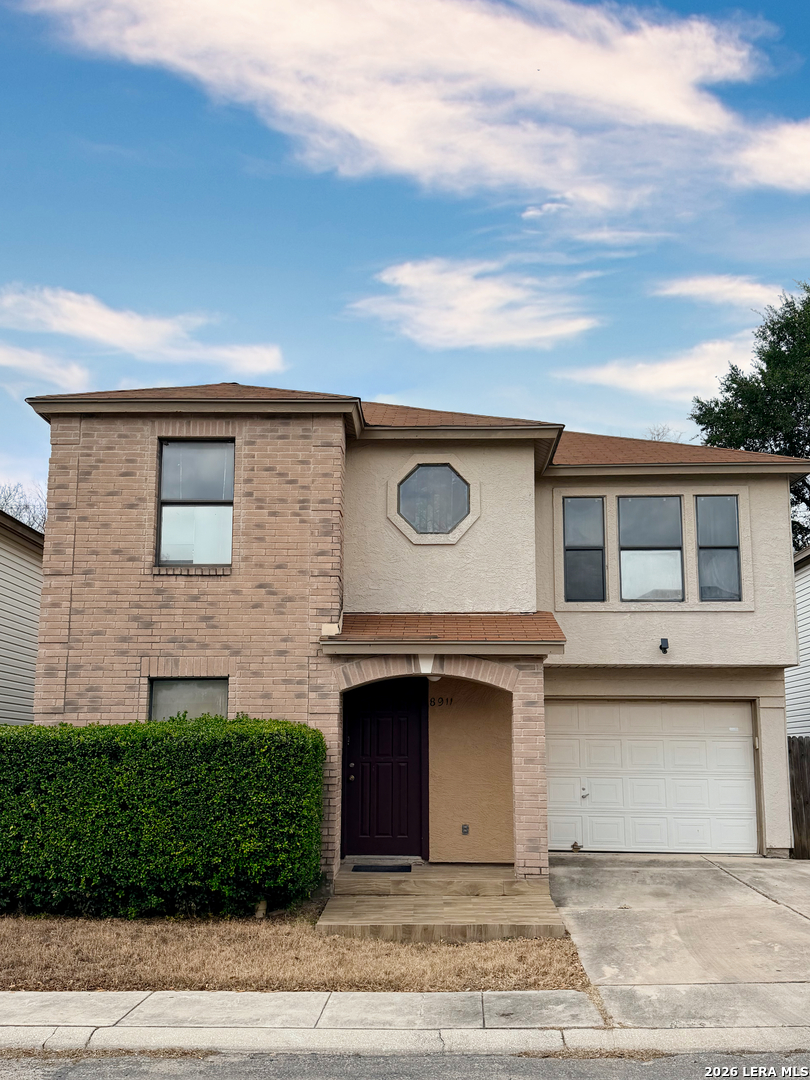 8911 Kenton Briar — photo