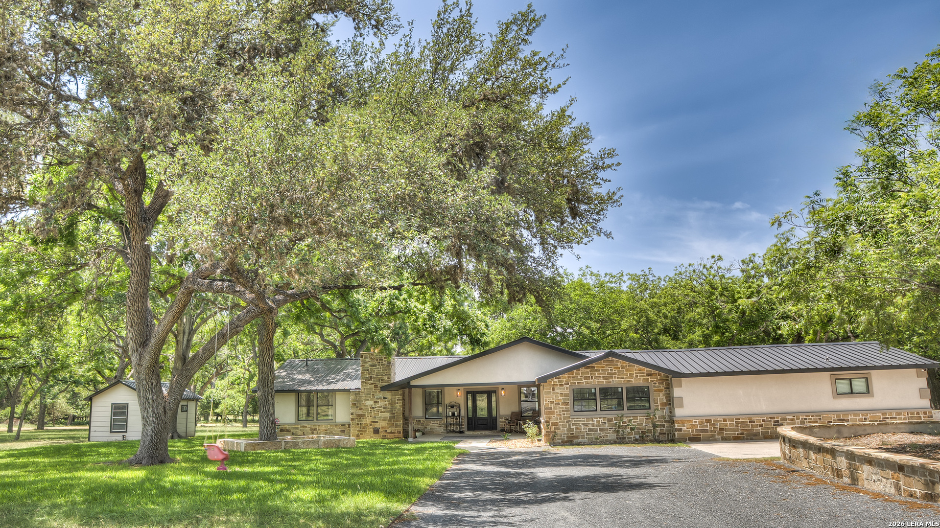 727 Leakey Springs Road — photo