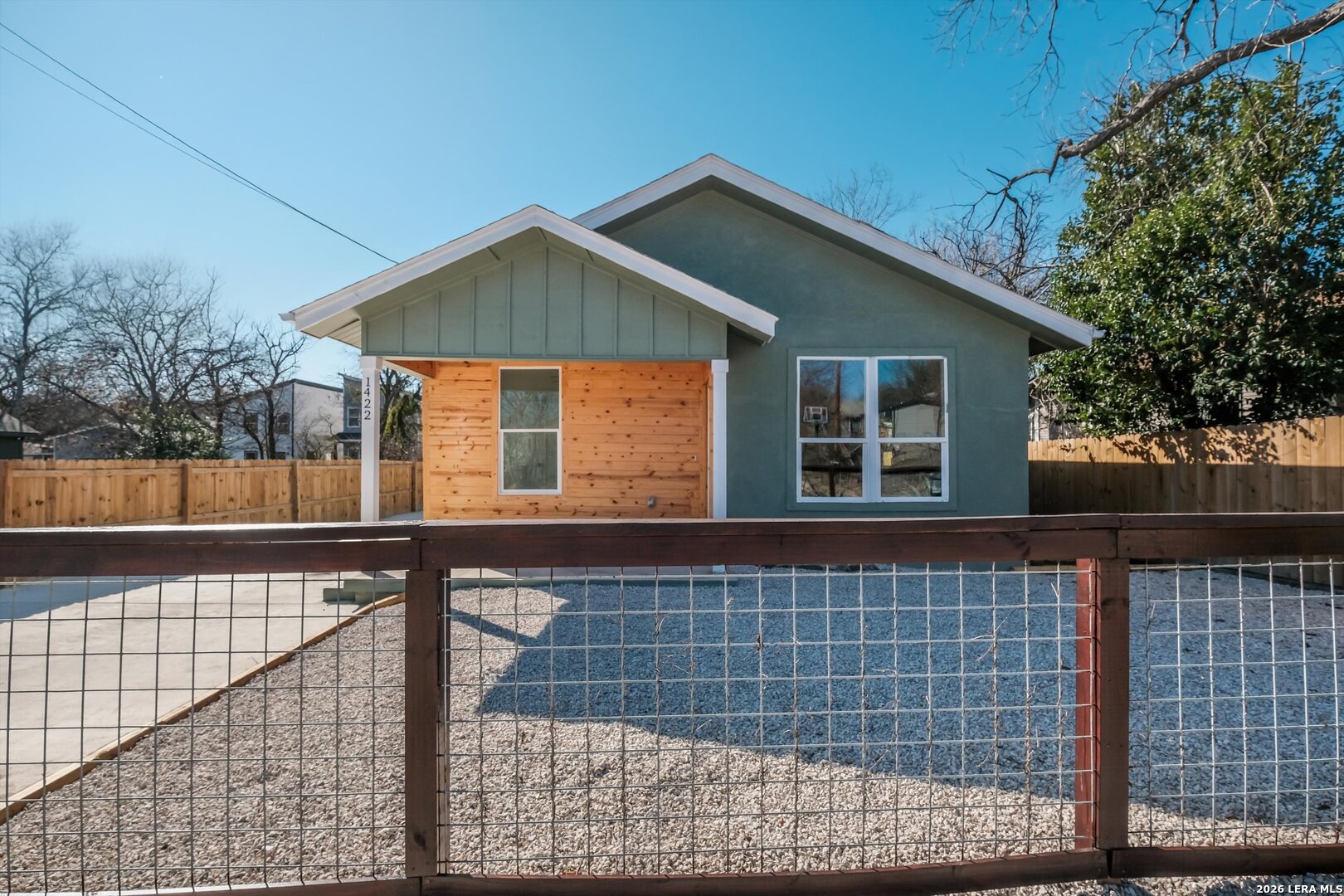 1422 Paso Hondo Street — photo