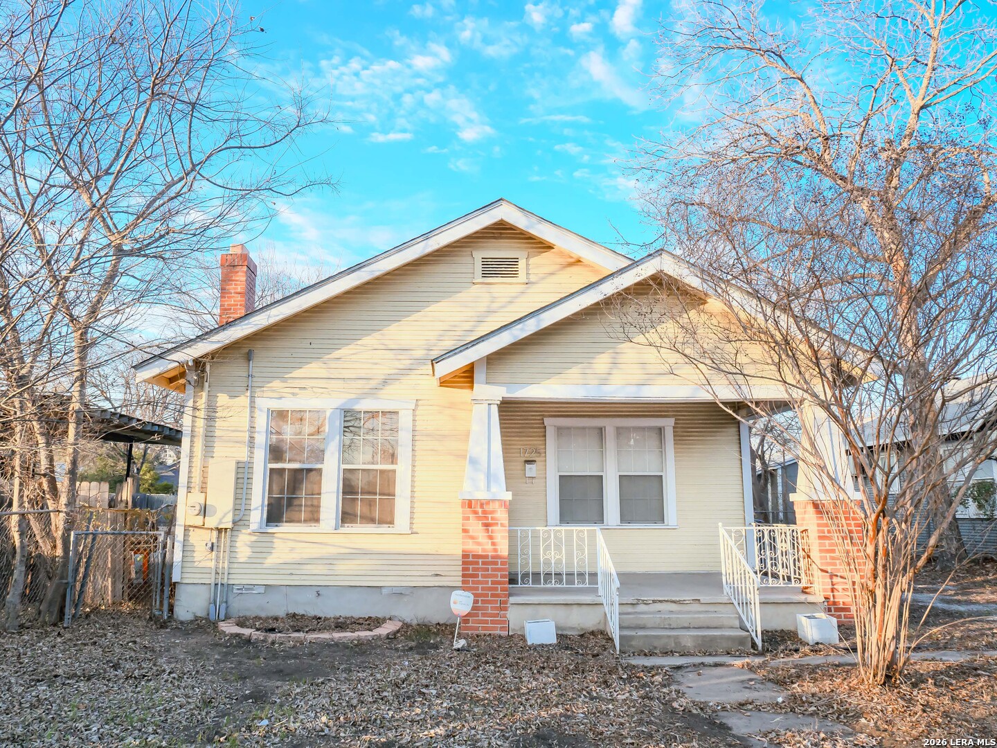 1725 W Craig — photo