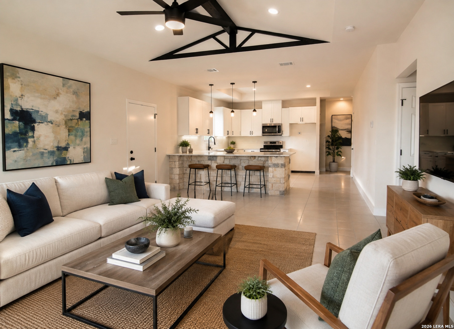 2962 Contour — photo