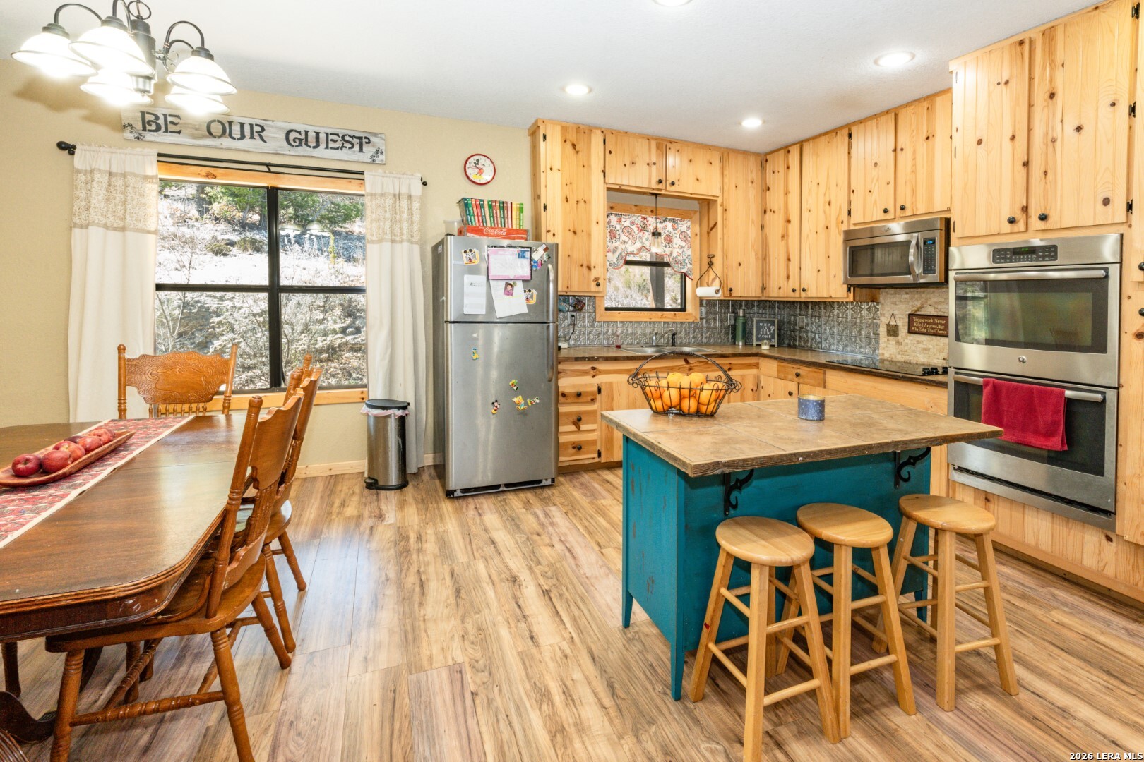 1079 County Road 357, Utopia, TX 78884 — photo 3