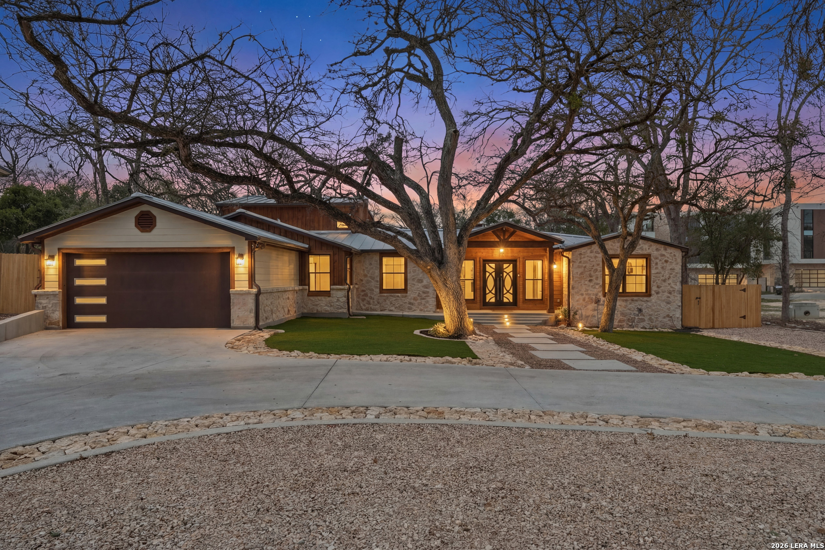 227 E Sunset Road — photo