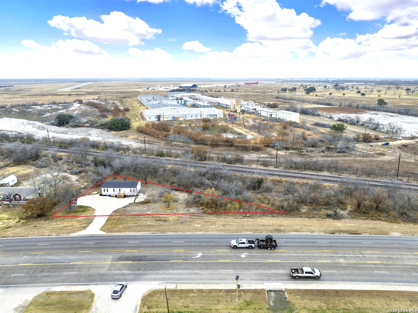 2806 US Highway 90 — photo