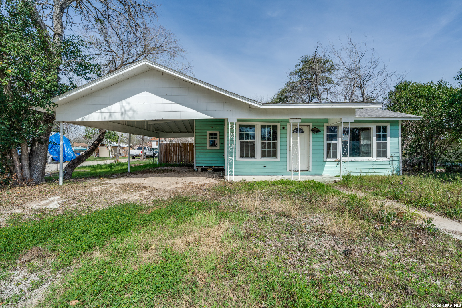 630 E Ireland — photo