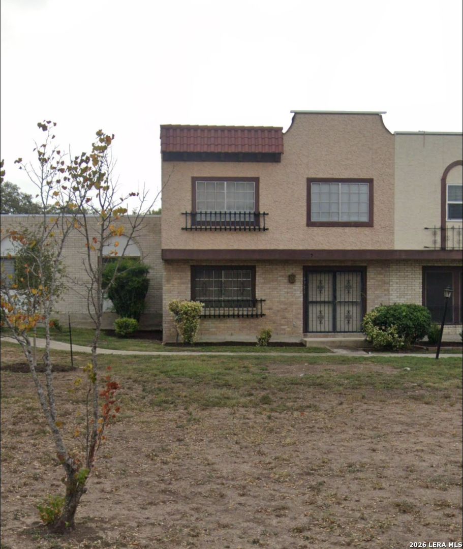 6751 Crown Ridge — photo
