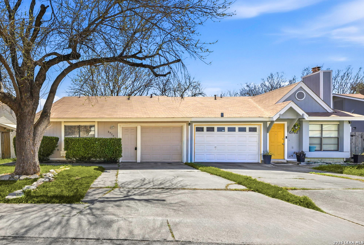 6730 Spring Front 6730 — photo