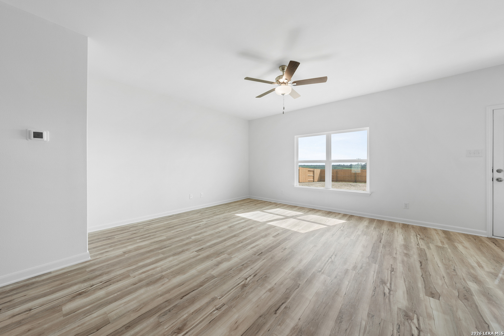 16174 Farmer, Lytle, TX 78052 — photo 3