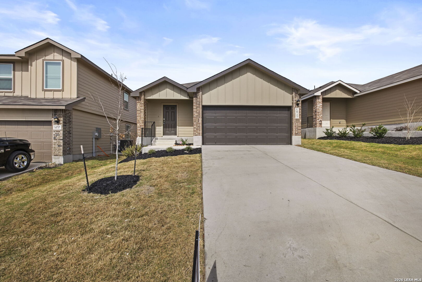 14733 Briscoe Downs — photo