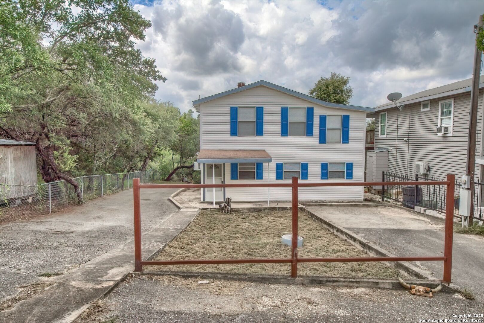 1108 Pebble Beach Dr NW — photo