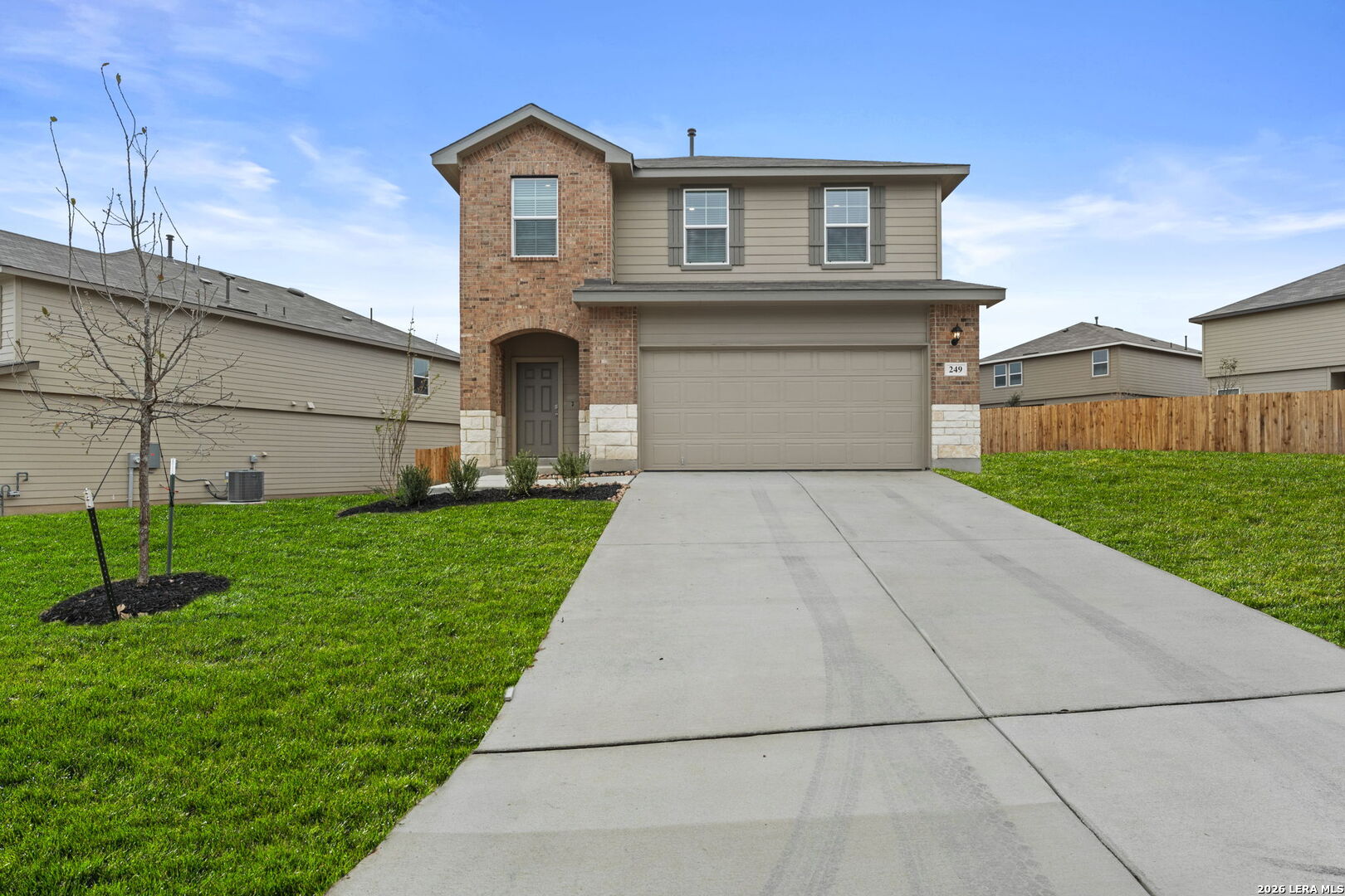 249 American Robin Way — photo