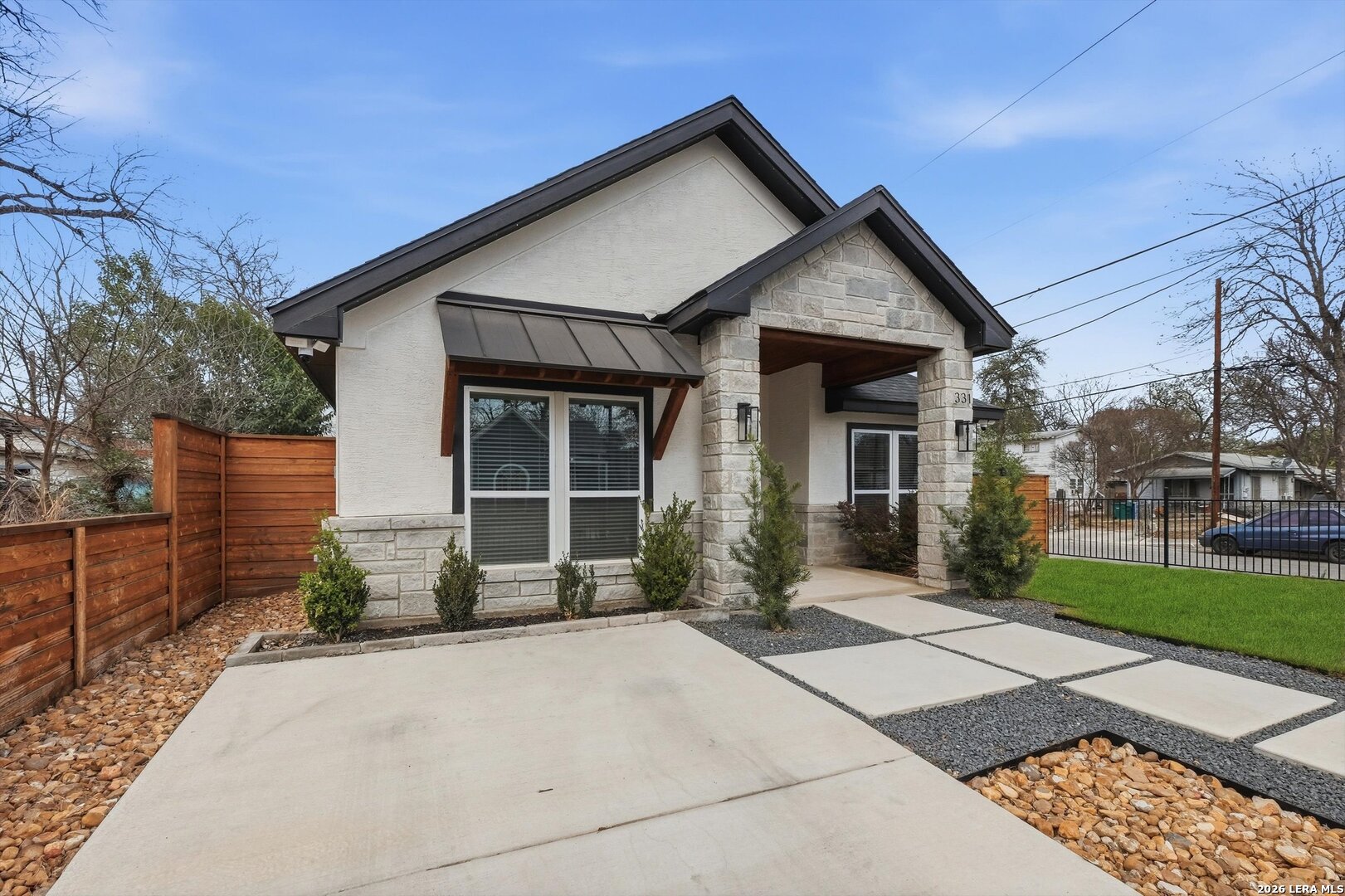 331 E Lambert Street, San Antonio, TX 78204 — photo 2