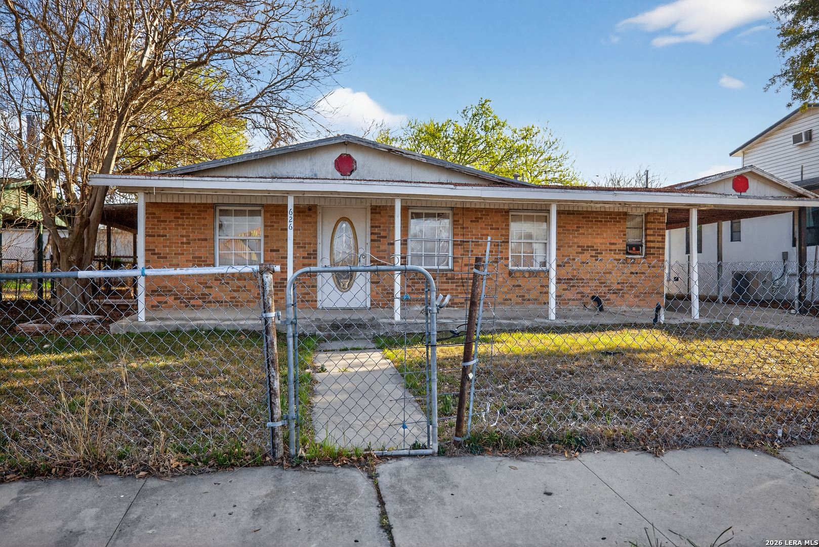 626 Rayburn — photo