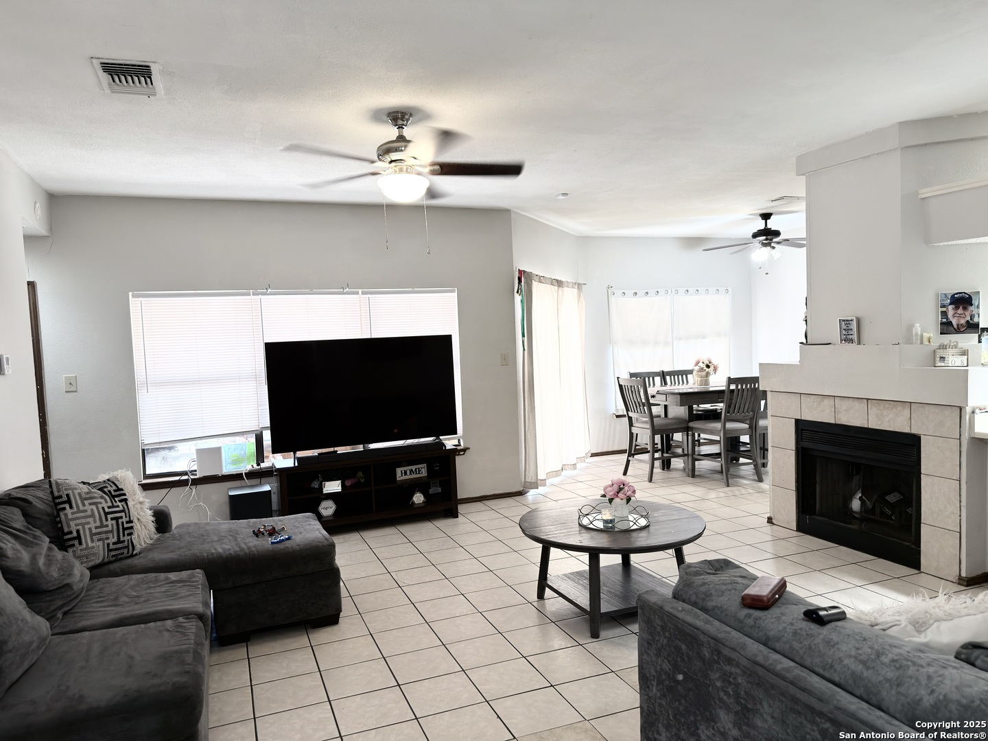 5922 Larkmeadow — photo