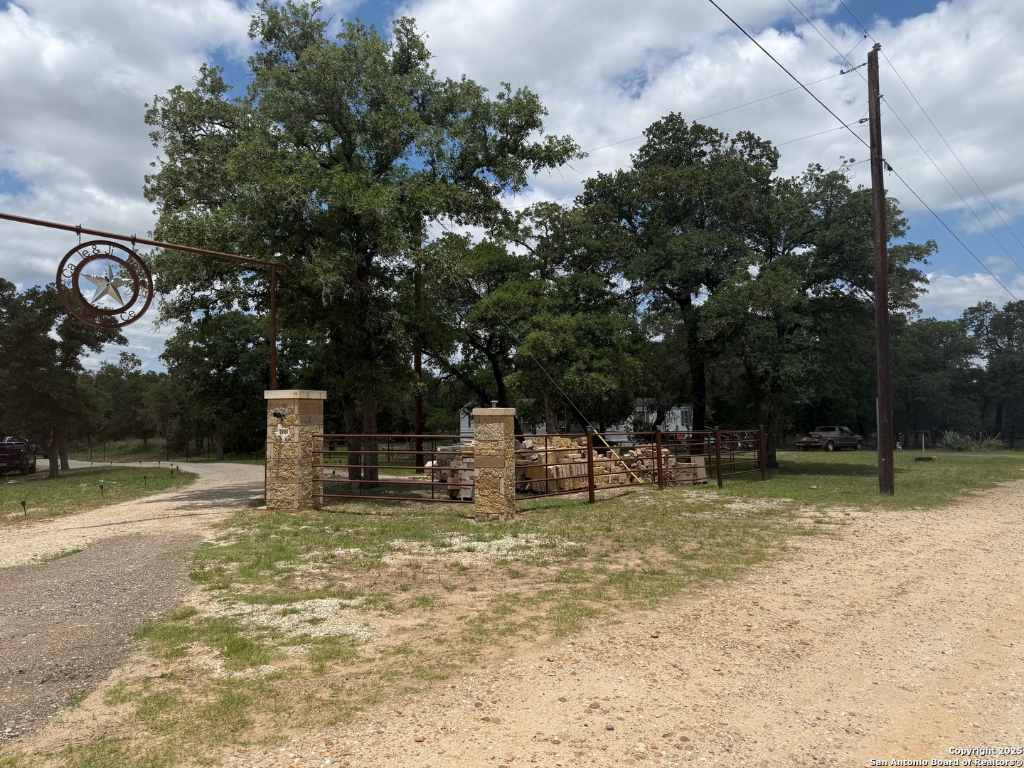 108 Deep Woods — photo