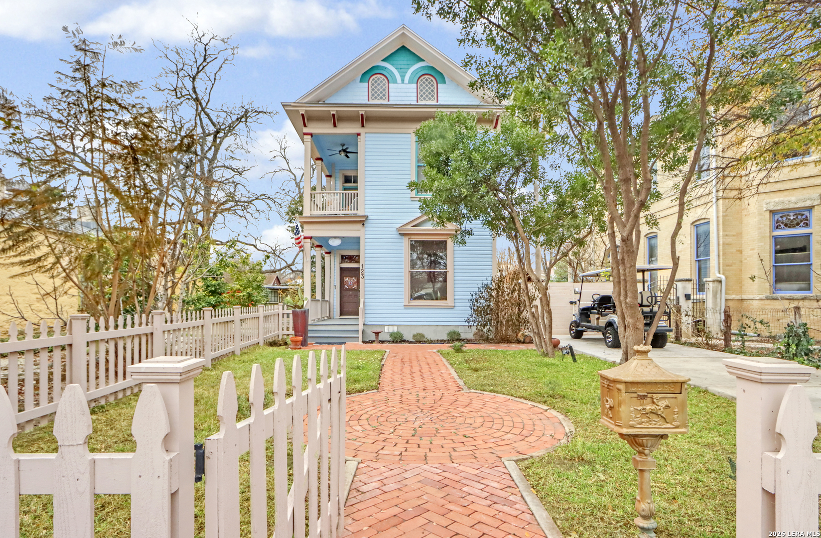 123 Cedar — photo