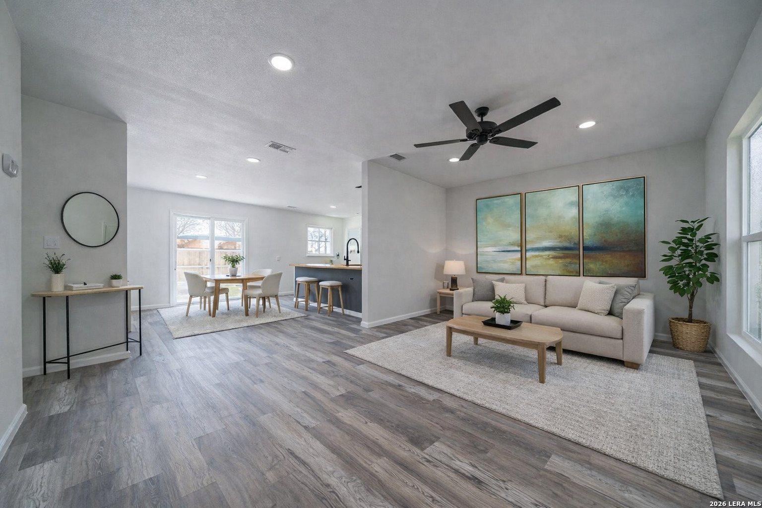 7022 Brownleaf — photo