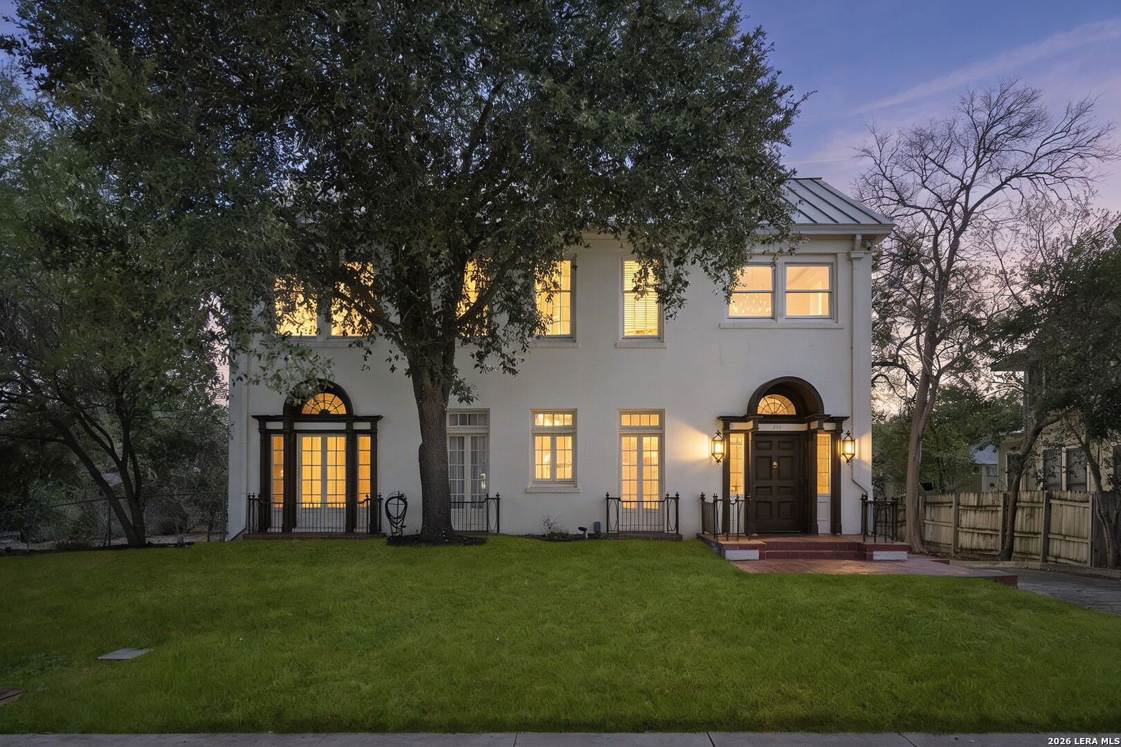 110 E Mulberry — photo
