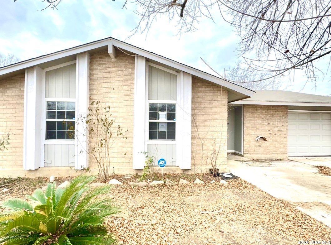 8947 Seacliff Street — photo