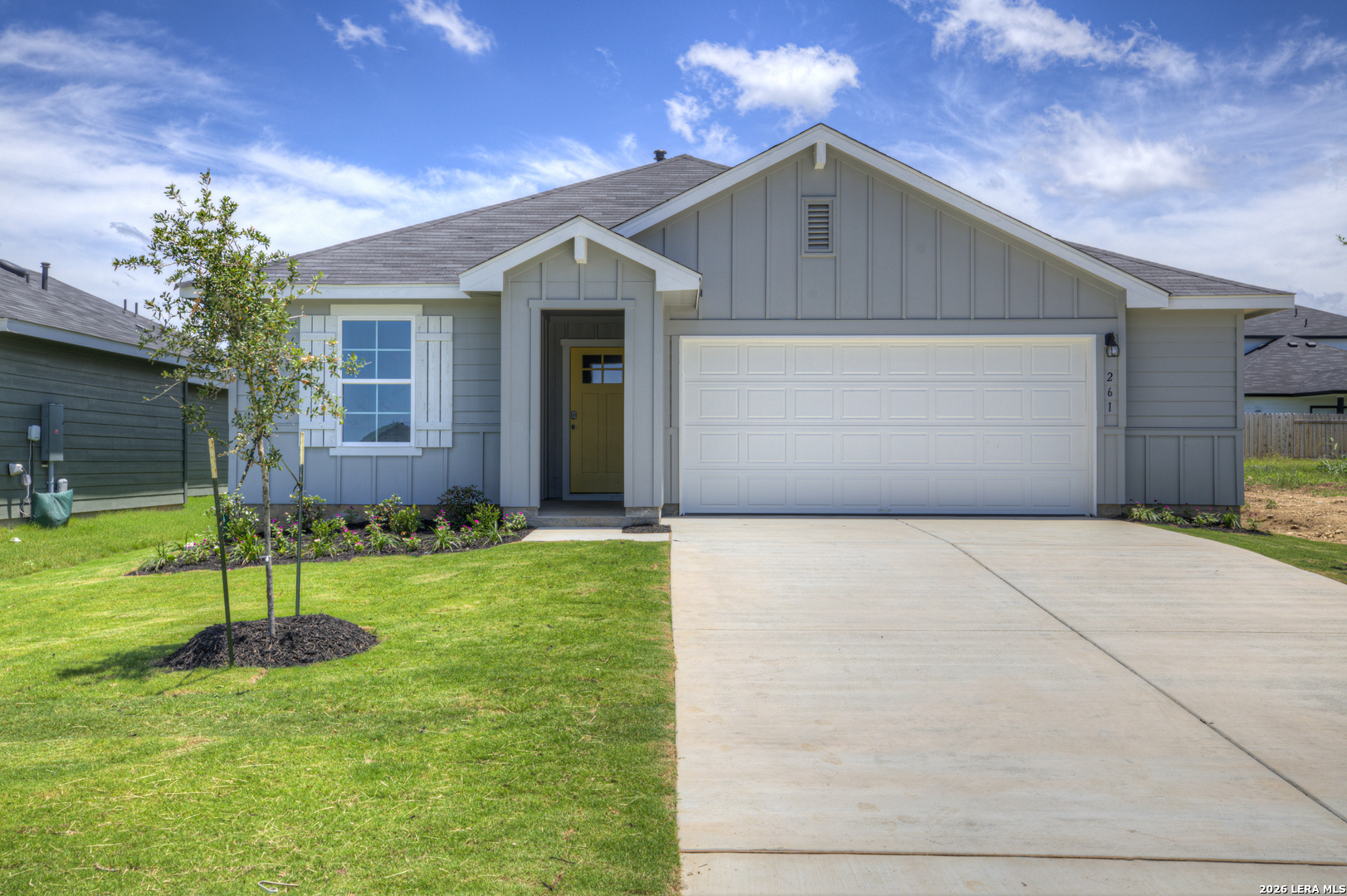261 Yellowstone Drive — photo