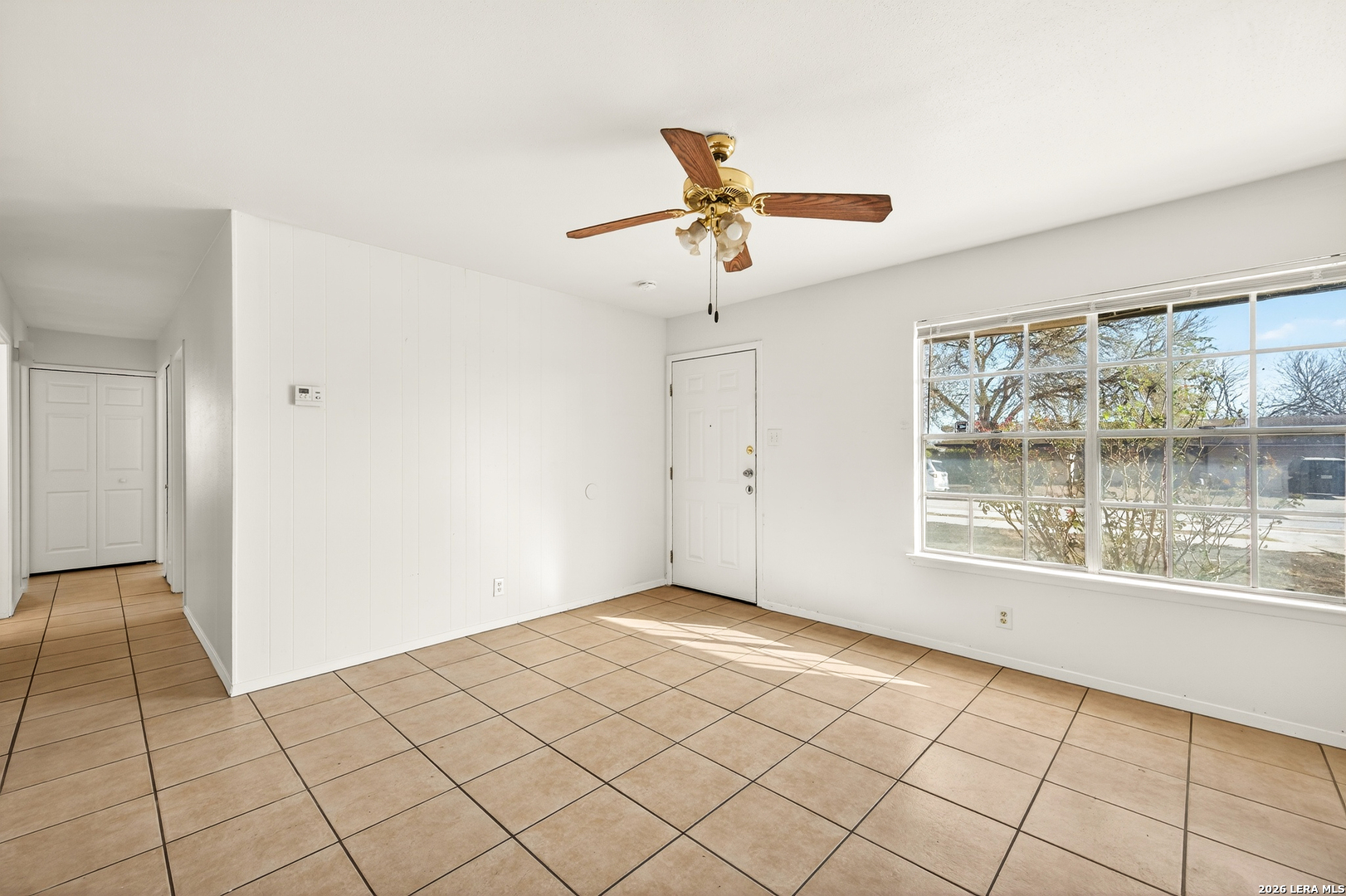 5823 Castle Brook — photo