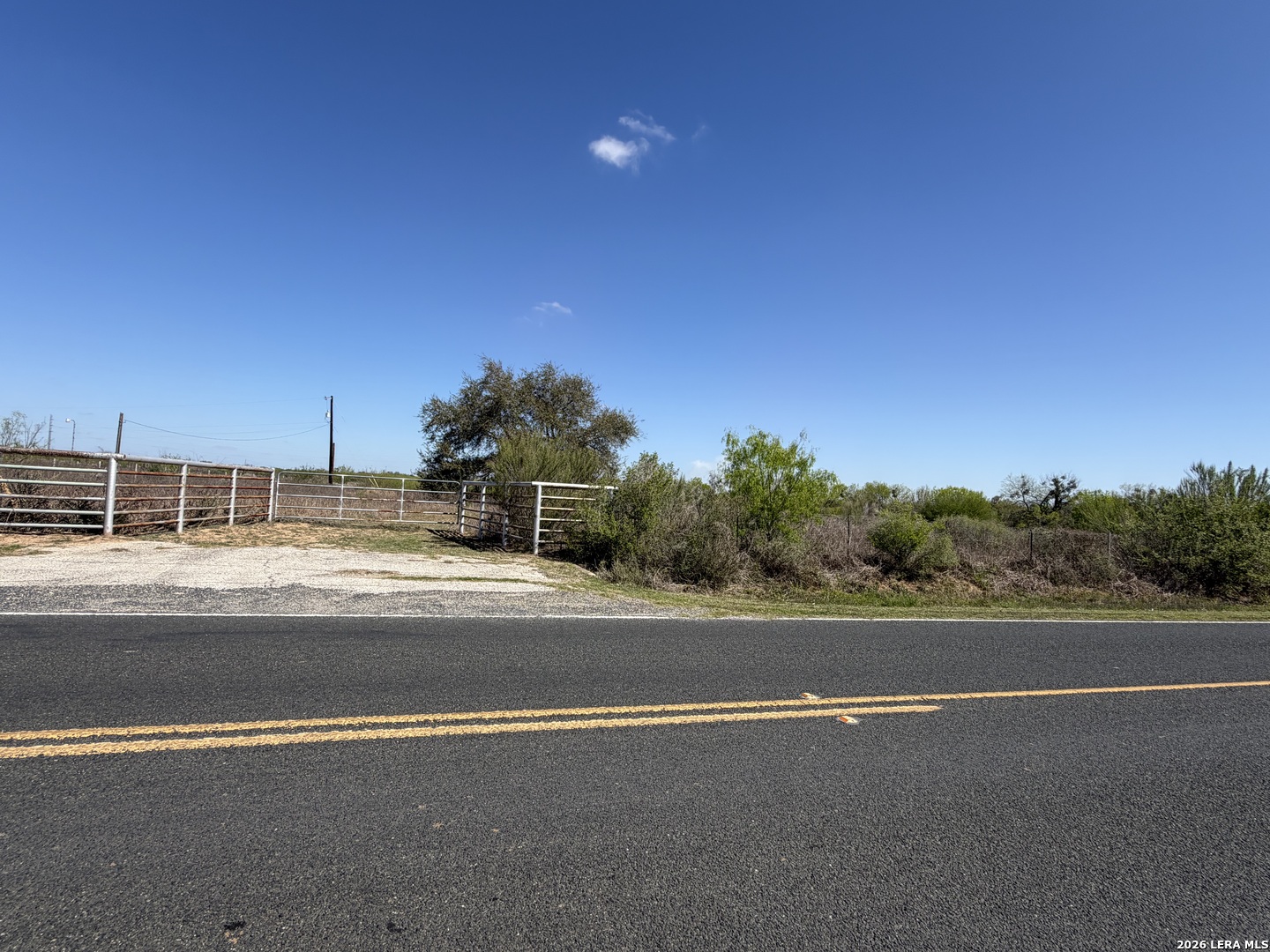 10945 Briggs Road — photo