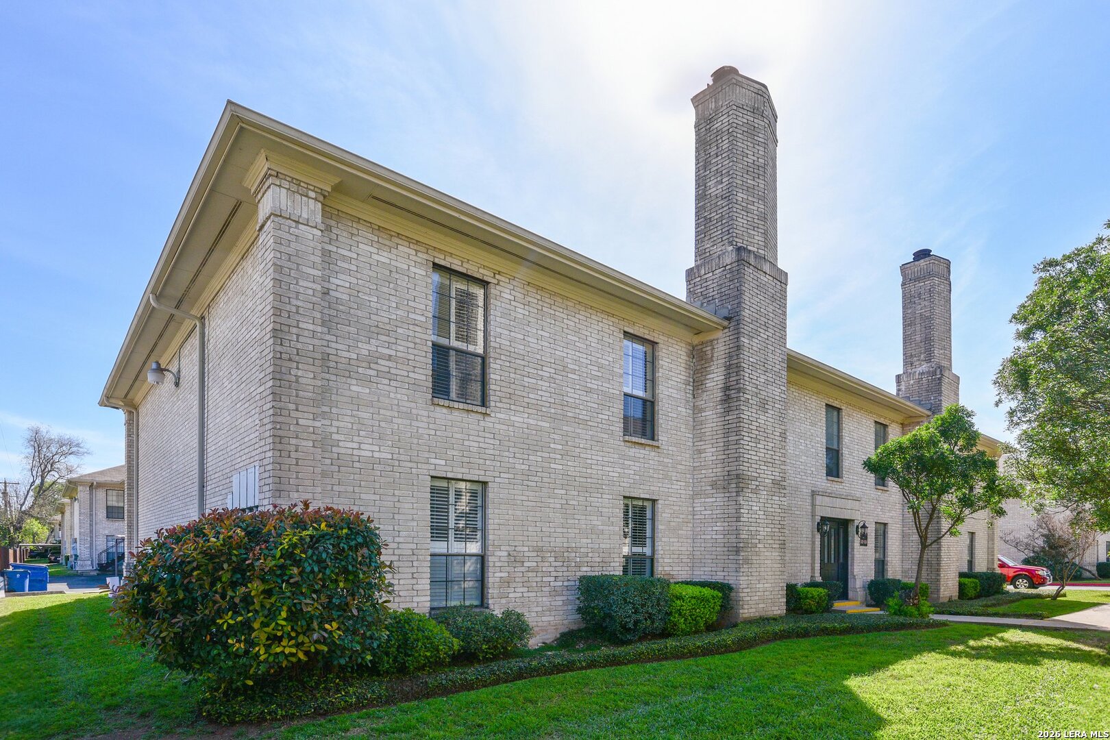 2611 Eisenhauer 1403 — photo