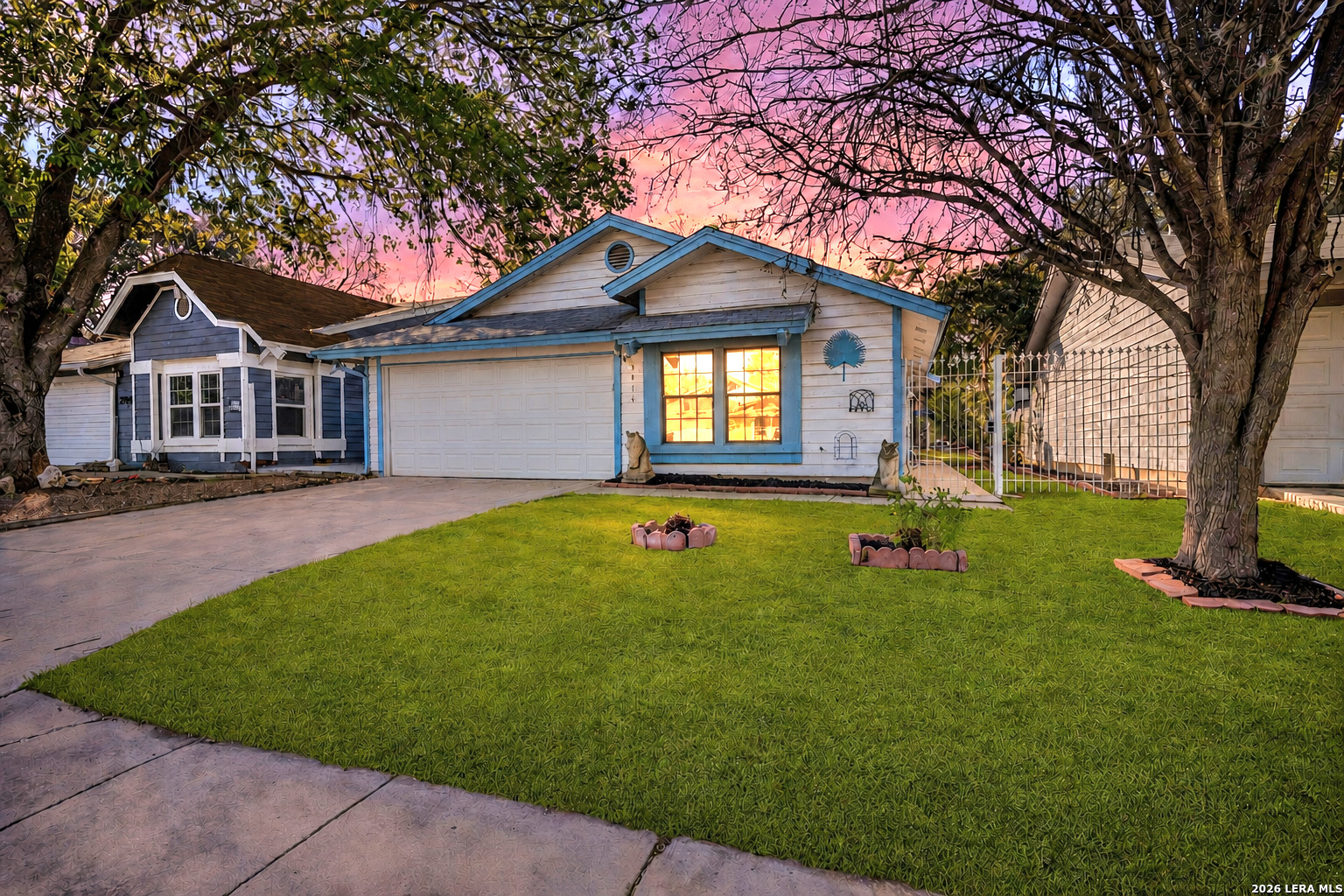 3916 Chimney Springs — photo