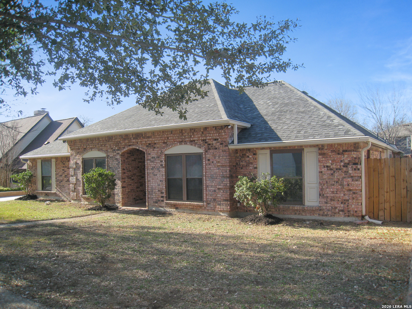 3433 Foxbriar — photo