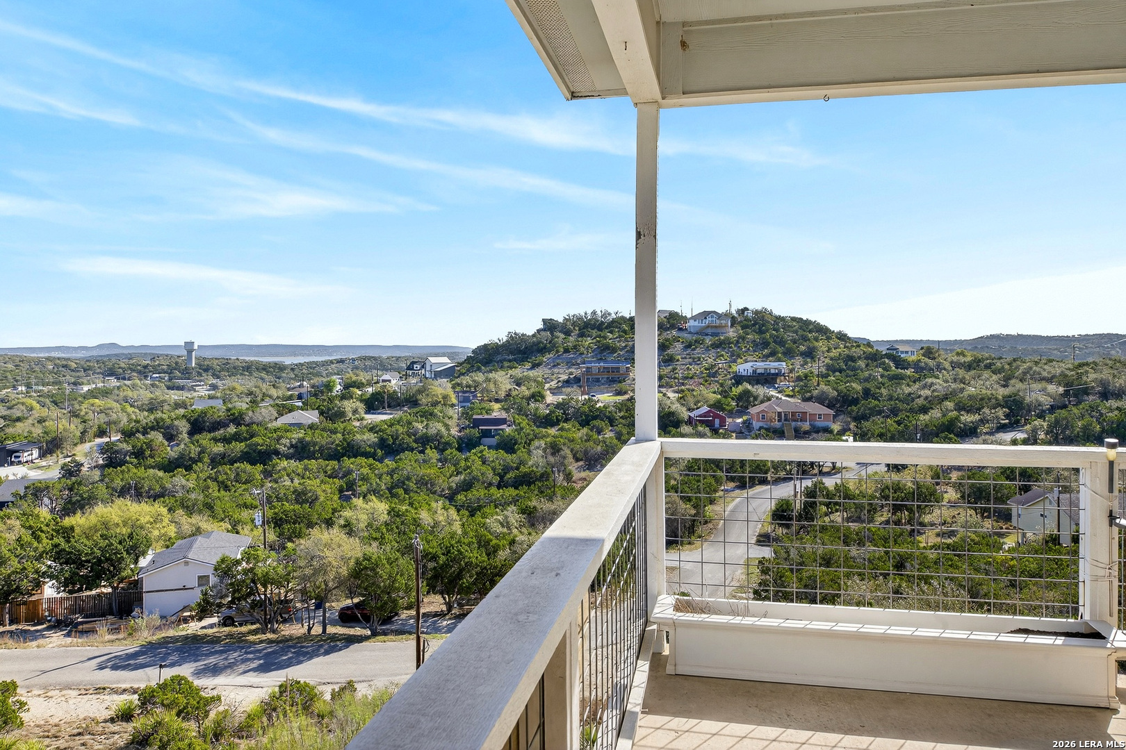 628 Cloud Top — photo