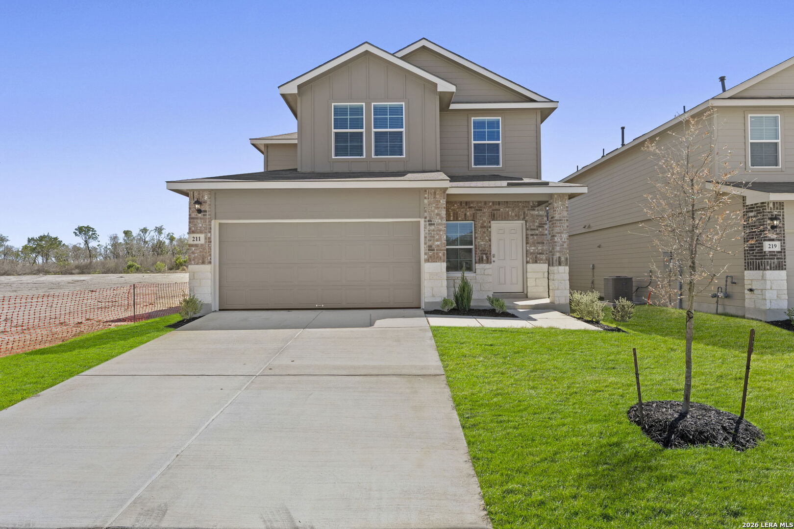 211 Lucy Landing — photo