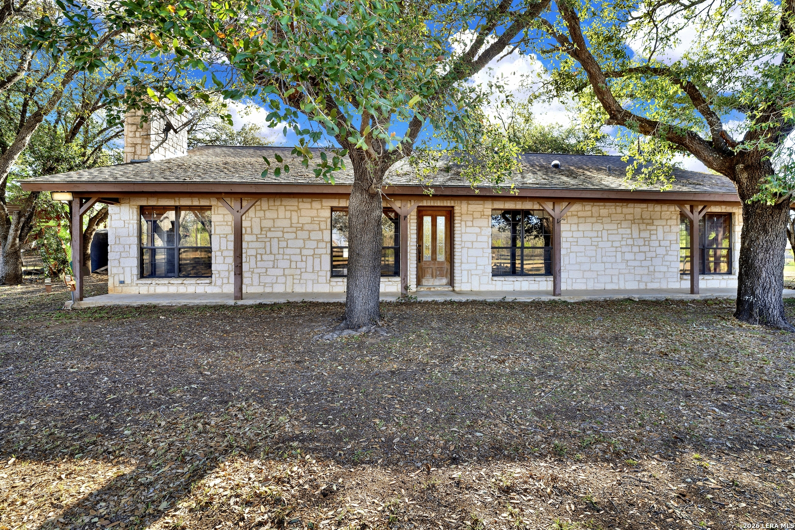 386 County Road 763, Devine, TX 78016 — photo 3