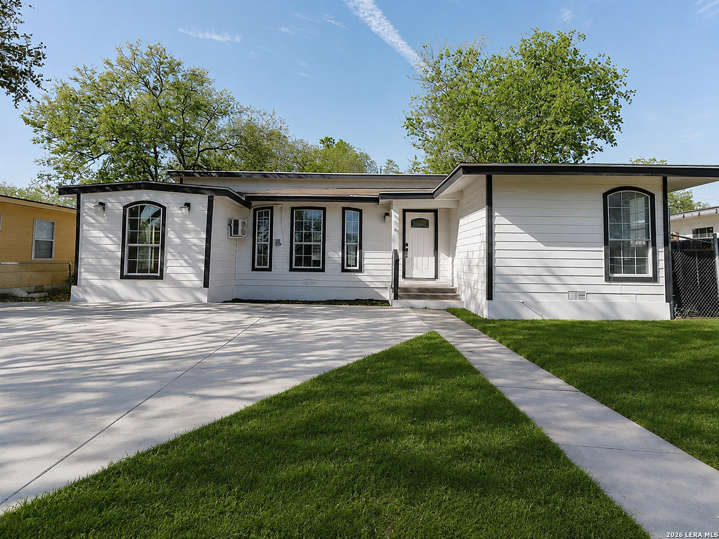 115 Huxley Drive — photo